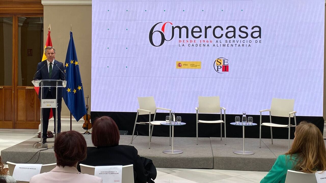 seis-decadas-servicio-cadena-alimentaria