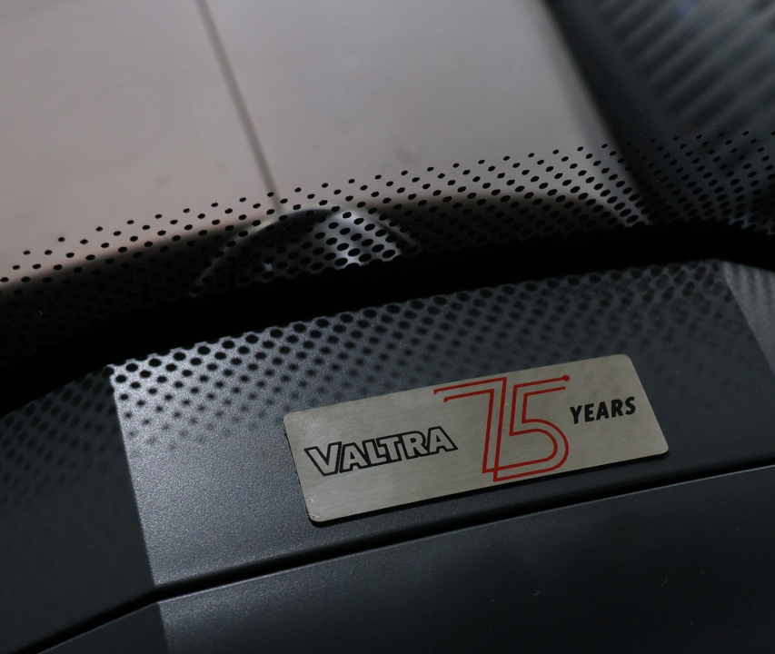 valtra-celebra-75-anos-innovacion-disenos-edicion-limitada